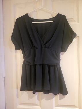 Women's Navy Blue Short-Sleeve Surplice Peplum Top (27)